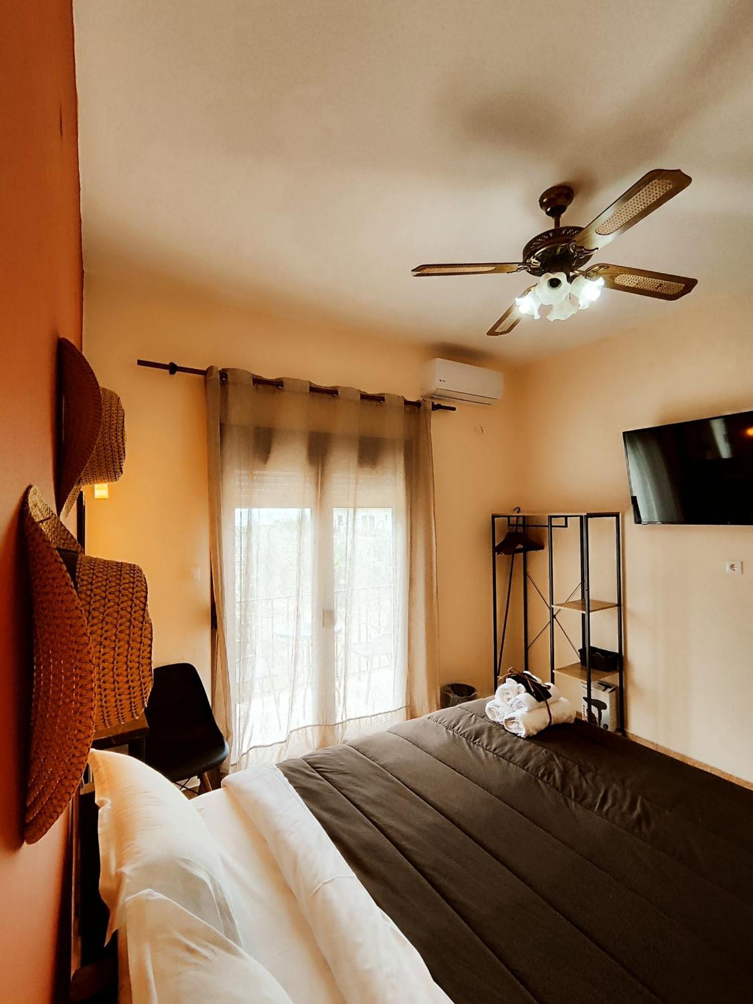 Poseidon Rooms Kalá Nerá Eksteriør bilde